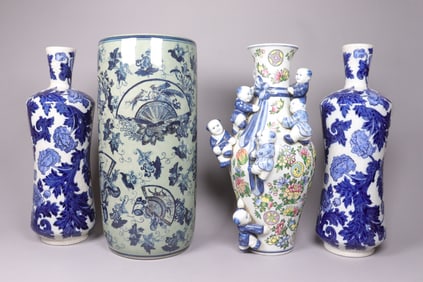 Lots Chinese porcelain vase