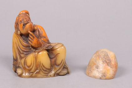 Lots Chinese carvings