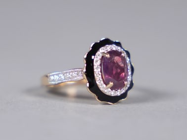 14 kt gold sapphire and diamond ring GIA