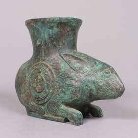 Chinese fine bronze vessel