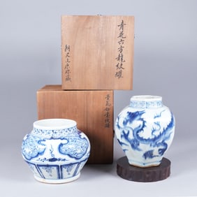 Lots Chinese b/w porcelains