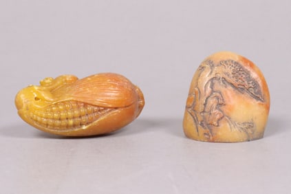 Lots Chinese carvings