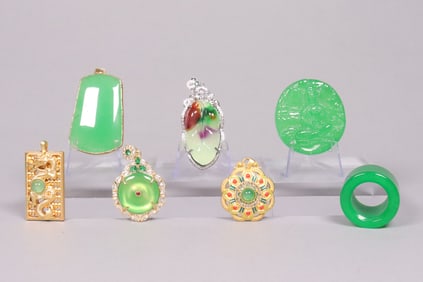 Lots Chinese apple green items