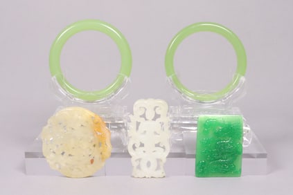 Lots Chinese fine carvings