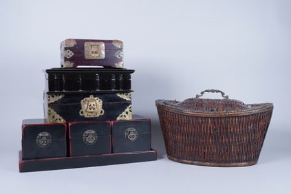 Lots Chinese boxes and baskets