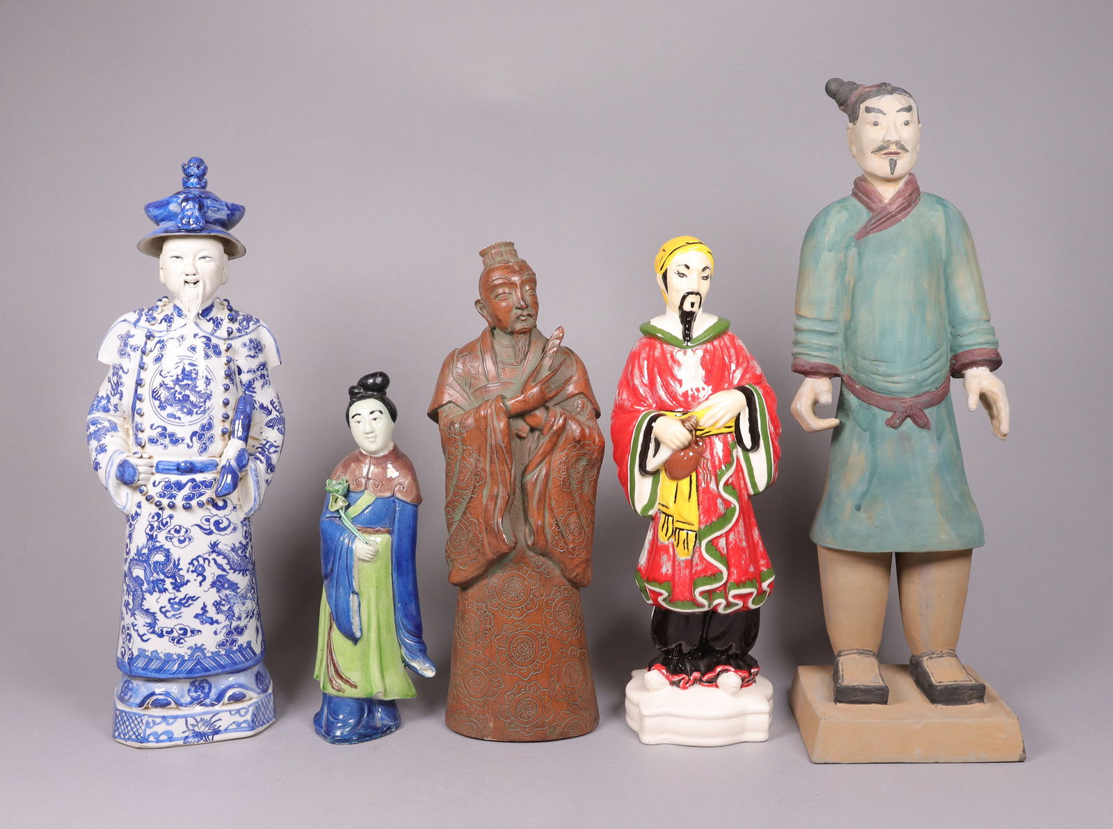 Lots Asian figures: Lots Asian figures.