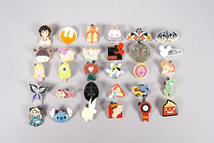 Lots Disney pins