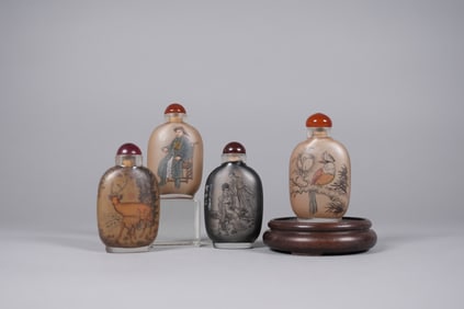 Lots Chinese snuff bottles