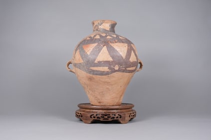 A neolithic pottery pot