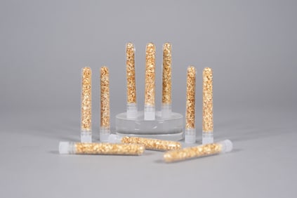 Lots gold flakes ungraded