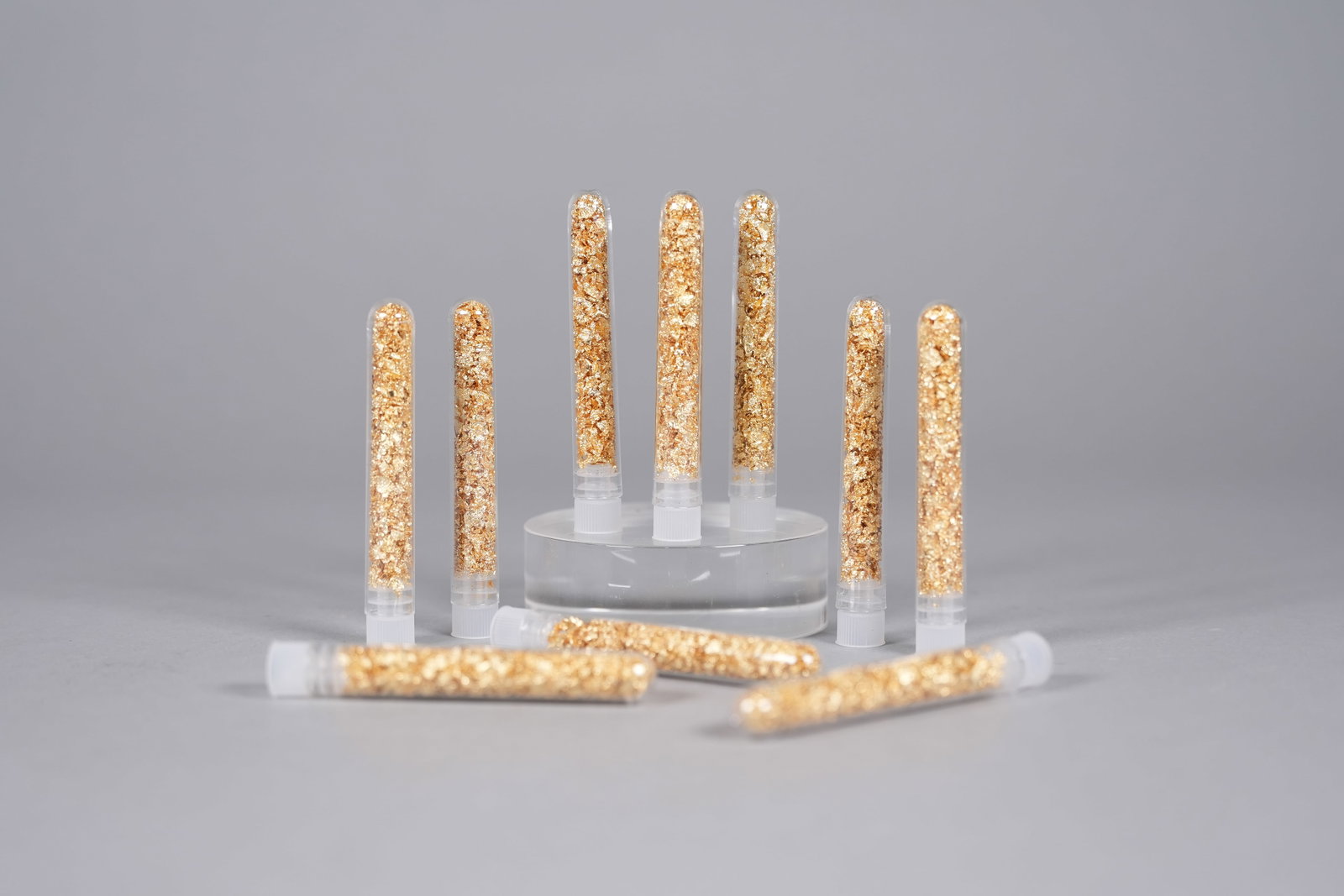 Lots gold flakes ungraded: Lots gold flakes ungraded, or did not tested. All sales are final, no return.