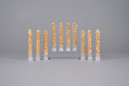 Lots gold flakes ungraded