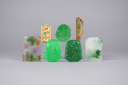 Lots Chinese carvings