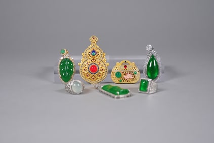 Lots Chinese apple green items