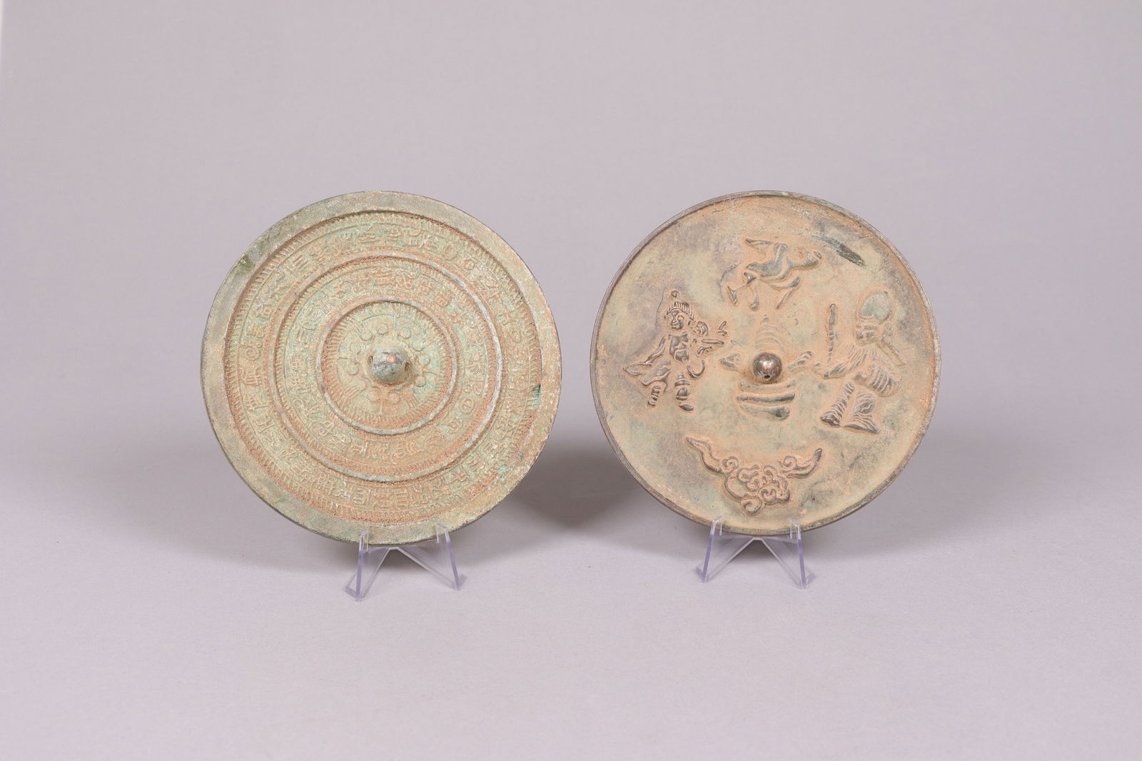 Lots Chinese bronze mirrors (1 of 7)