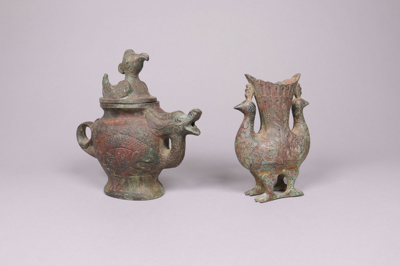 Lots Chinese bronze vessels (1 of 7)