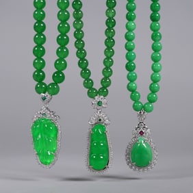 Lots Chinese apple green necklace