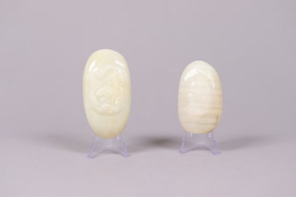 Lots Chinese carvings