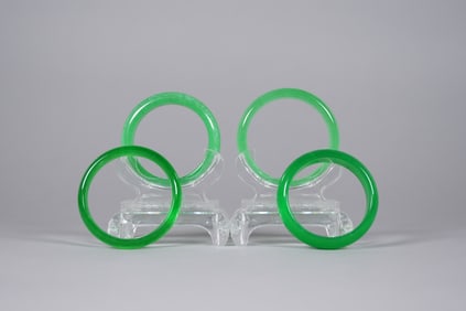 Lots Chinese apple green bangles