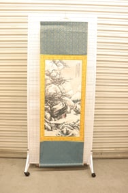 Chinese fine painting in wooden box