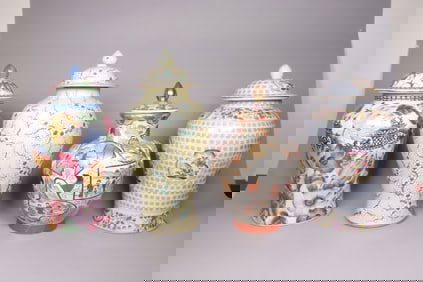 Lots Chinese large vase