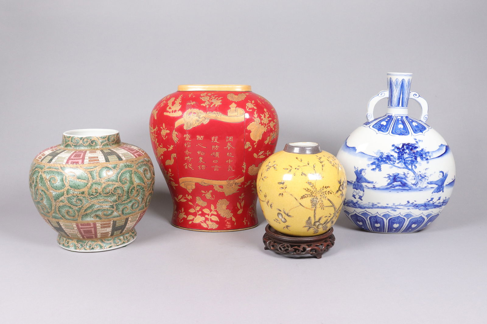 Lots Asian vase: Lots Asian vase. Largest H: 11.5" x W: 8."