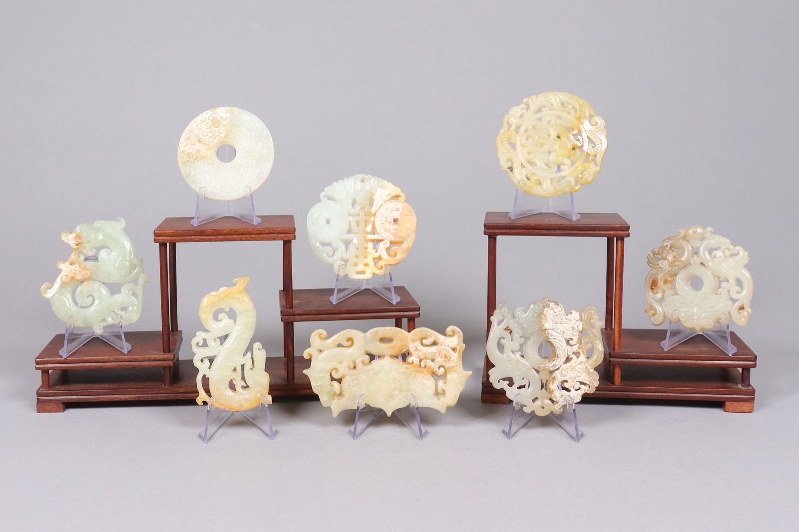 Lots Chinese jade ornaments: Lots Chinese carved jade ornaments.