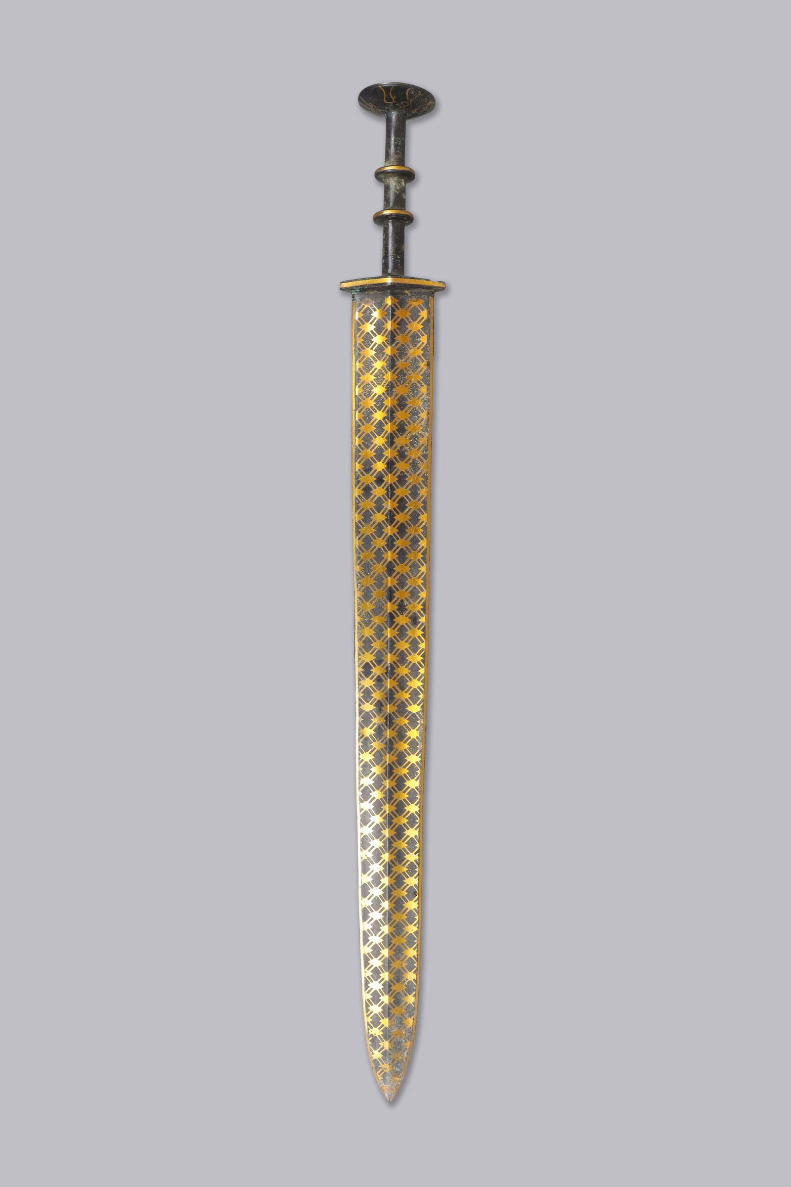 Chinese fine gilted bronze sword (1 of 6)