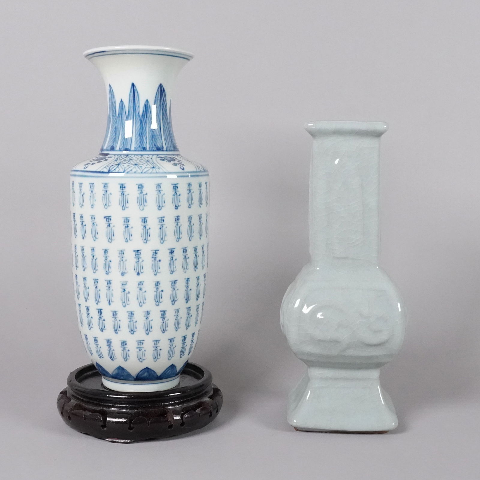 2 Chinese fine vase: 2 Chinese fine vase, largest H: 10.2" x W: 4.5."