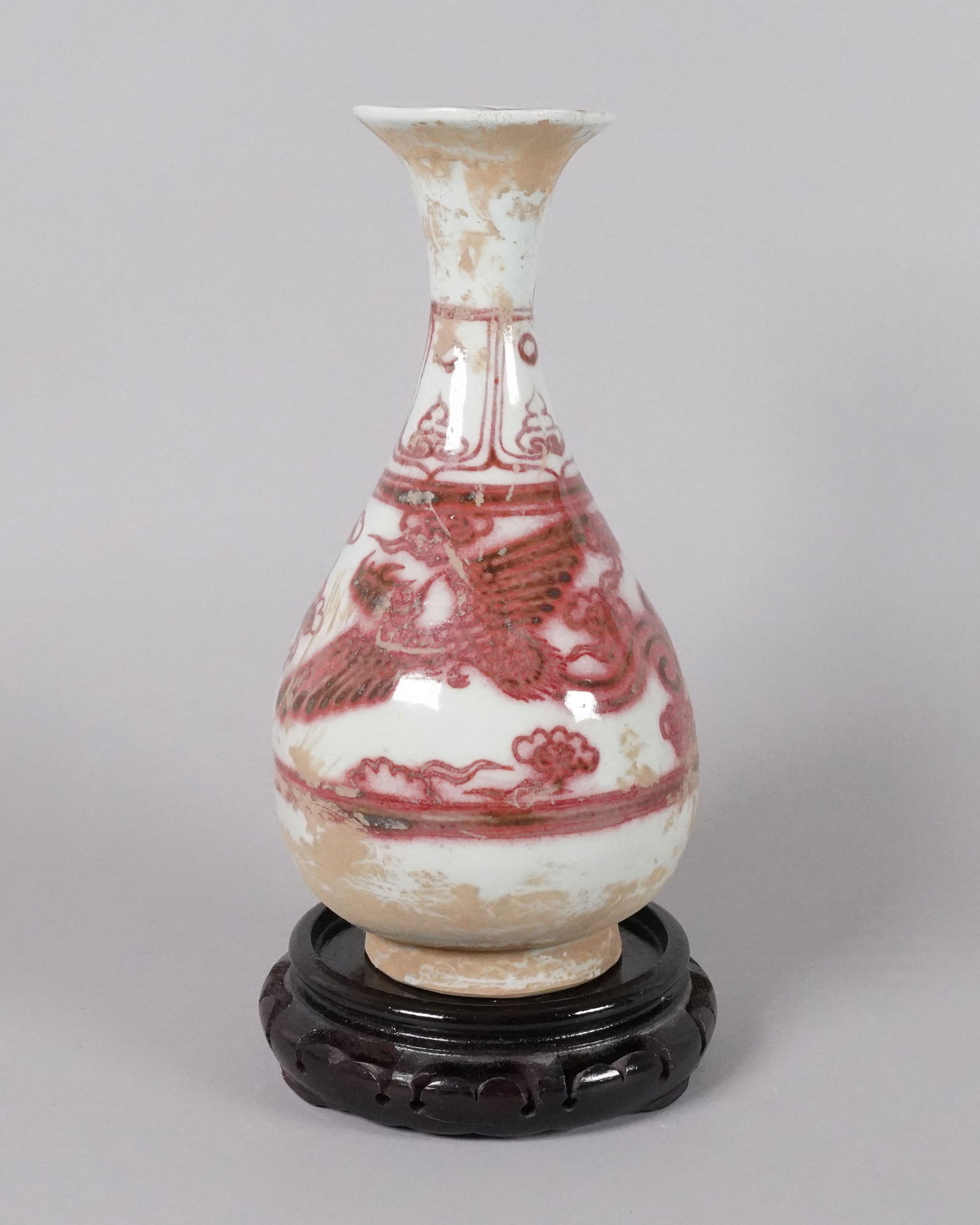 Chinese copper red vase: Chinese fine copper red vase. H: 9.7" x W: 5.5."