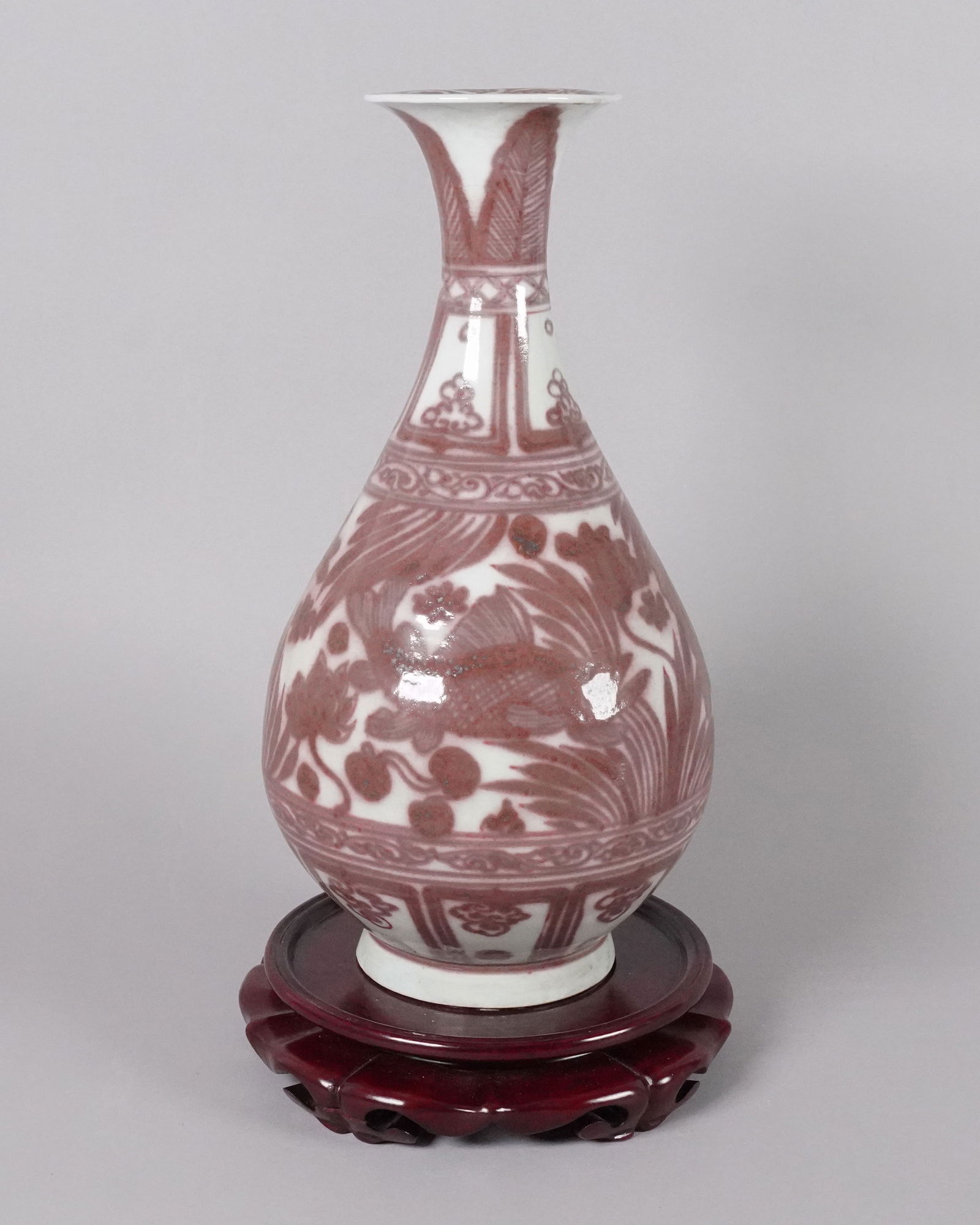 Chinese copper red vase: Chinese fine copper red vase. H: 12.5" x W: 6.7."