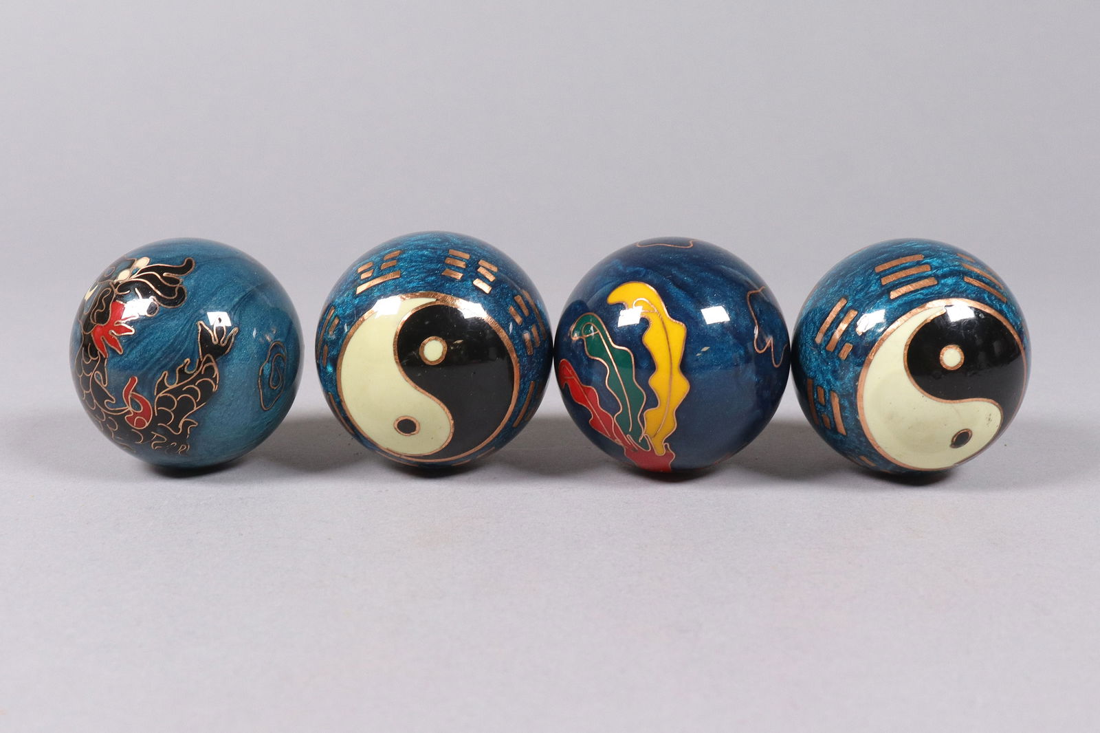 Lots vintage items - 4