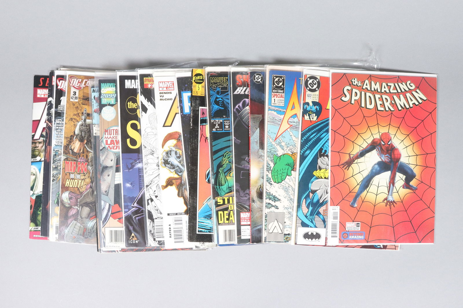 Lots comic books (1 of 6)
