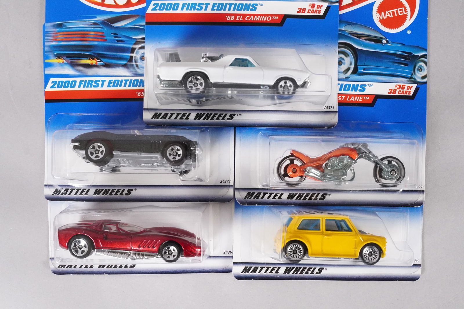 Lots Hot Wheels in original package - 4