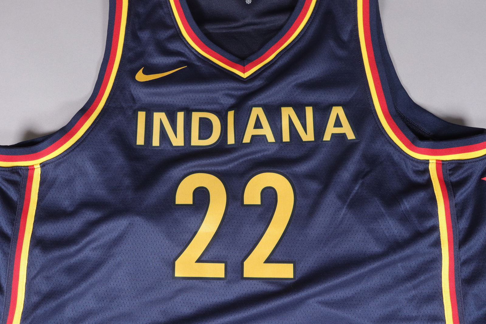 Caitlin Clark PSA graded signed jersey - 4