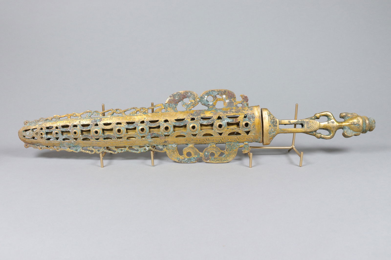 Chinese fine gilted bronze sword (1 of 7)