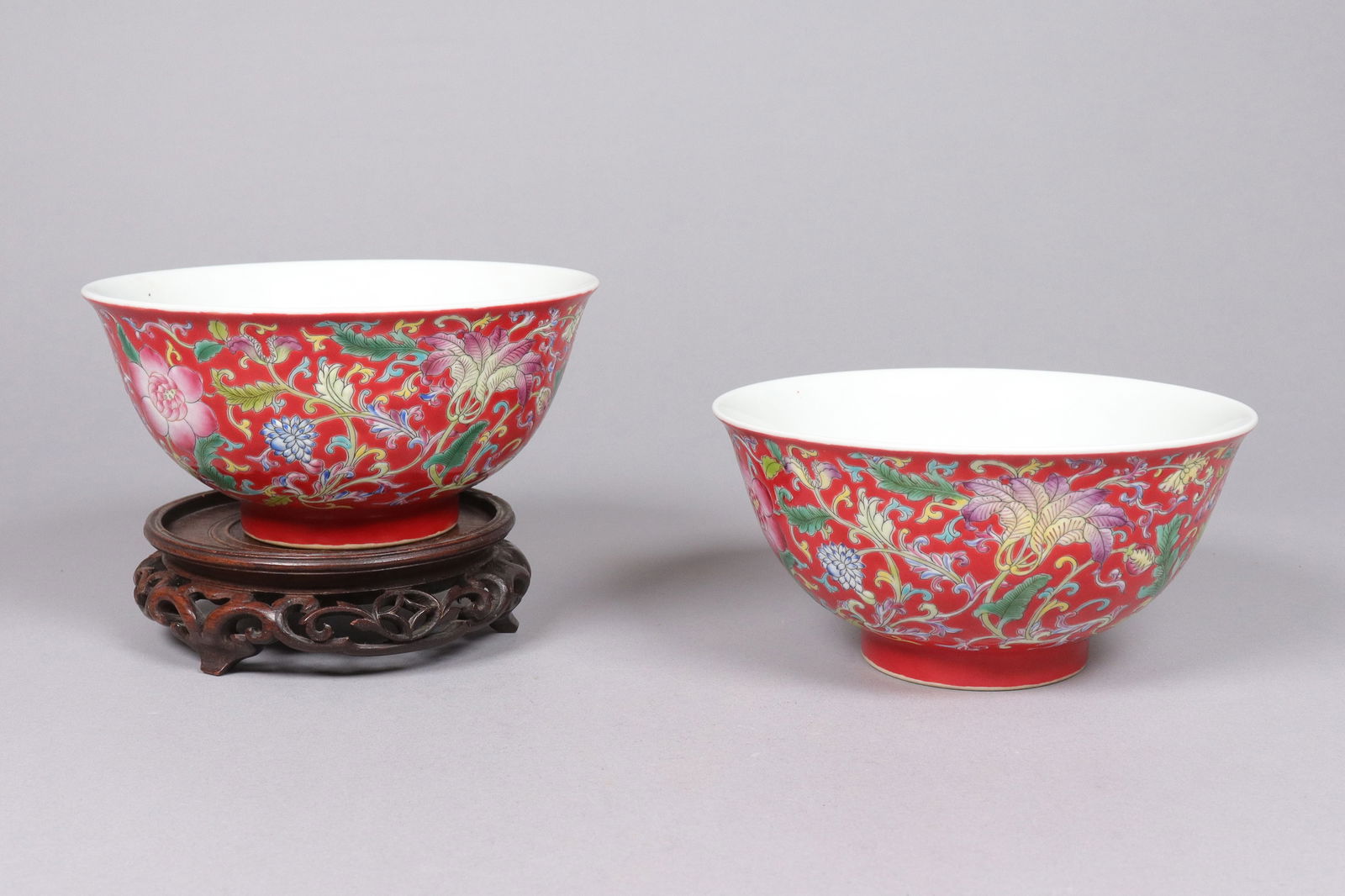 2 Chinese famille rose bowl: 2 Chinese famille rose bowl.