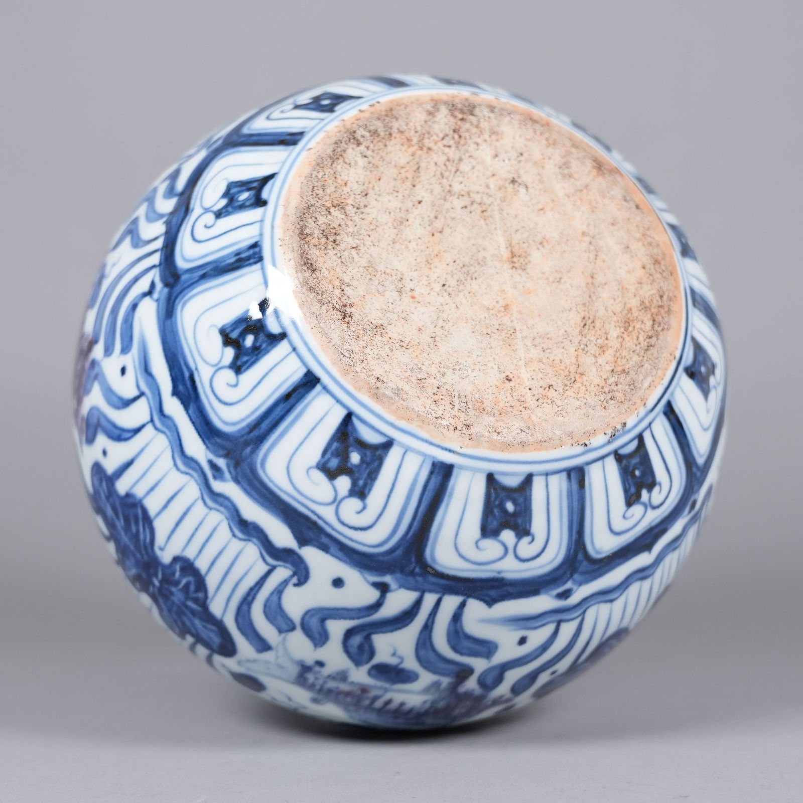 Chinese fine b/w vase - 4