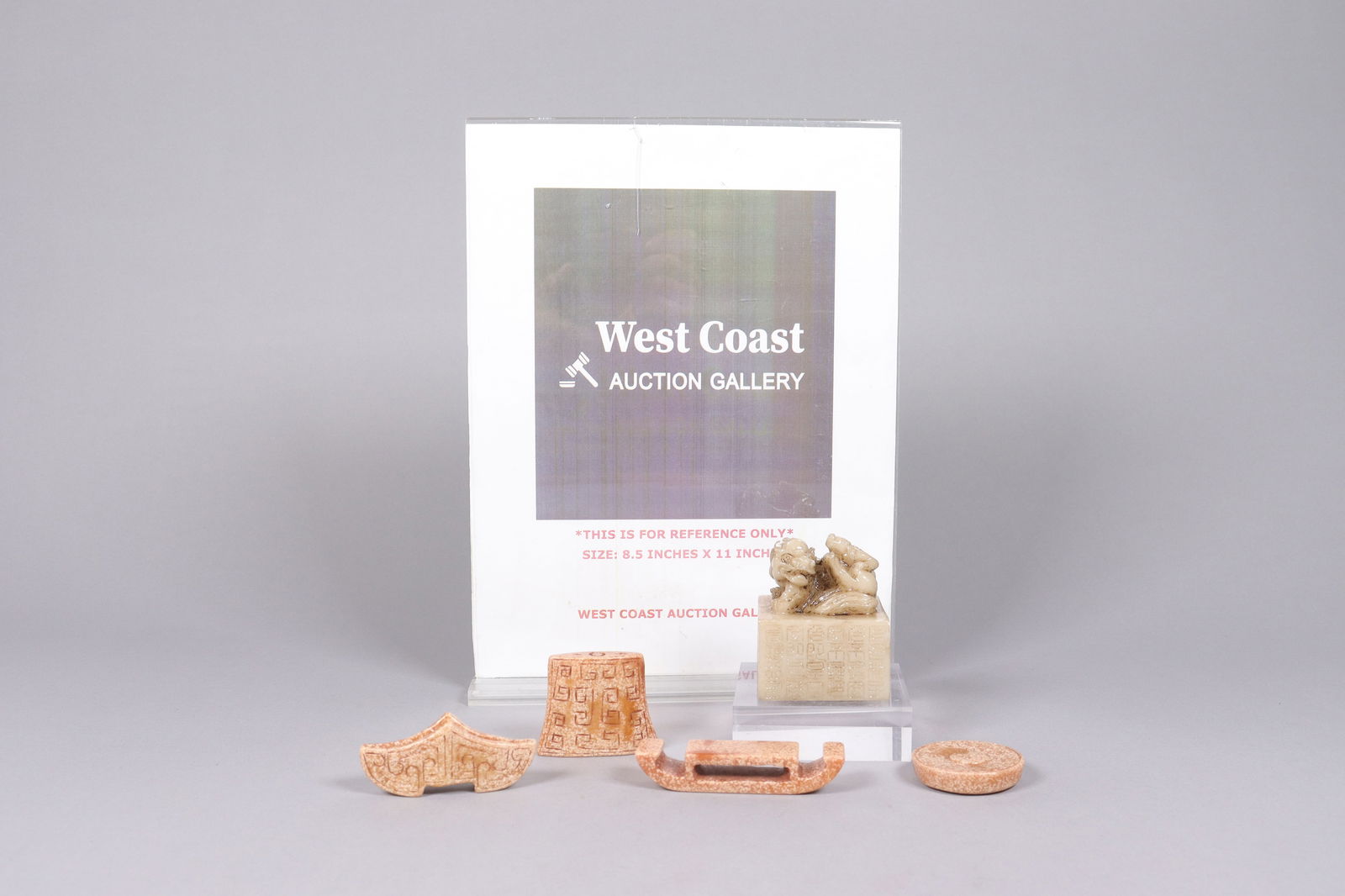 Lots Chinese carvings - 2