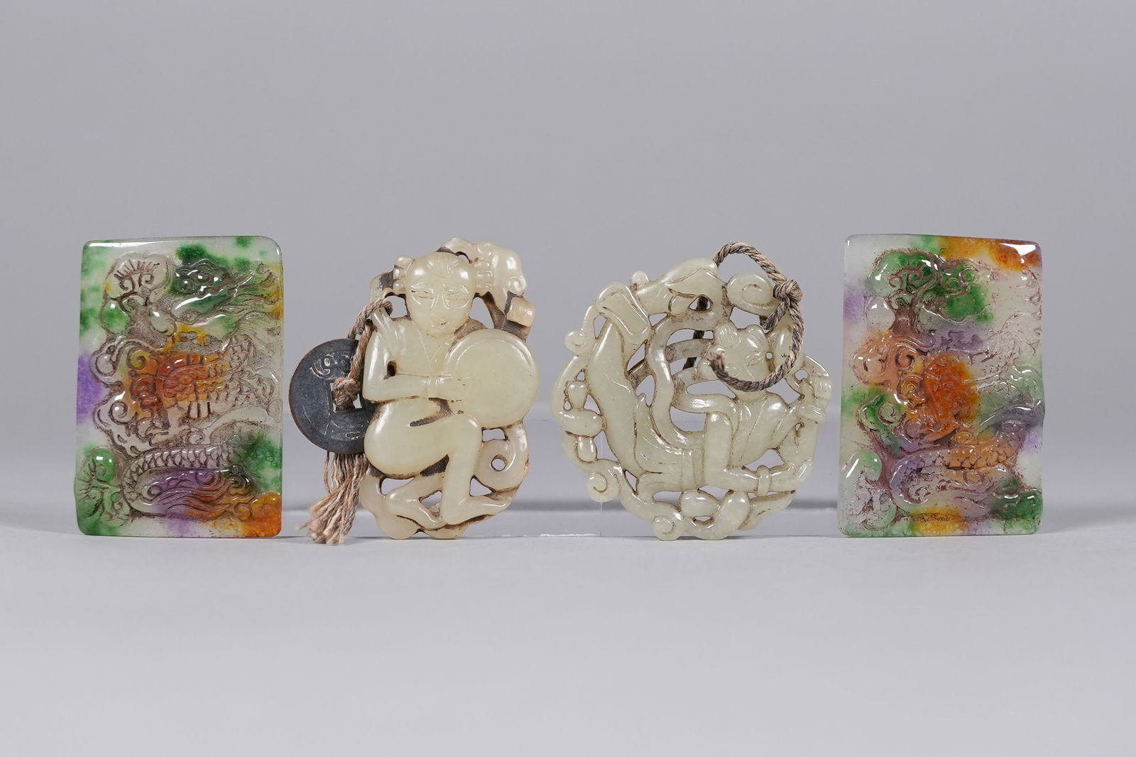 Lots Chinese fine carvings: Lots Chinese fine carvings, some are jade.