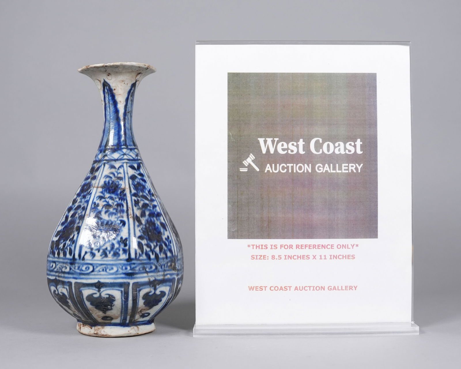 Chinese large b/w vase - 2