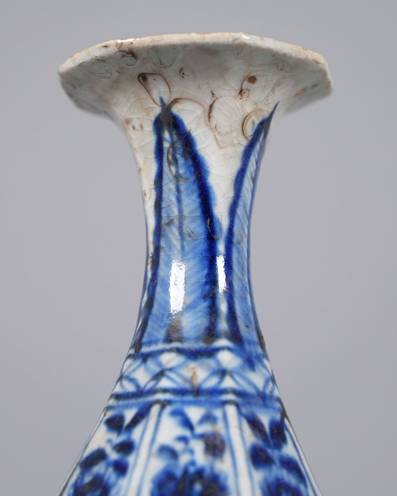 Chinese large b/w vase - 6