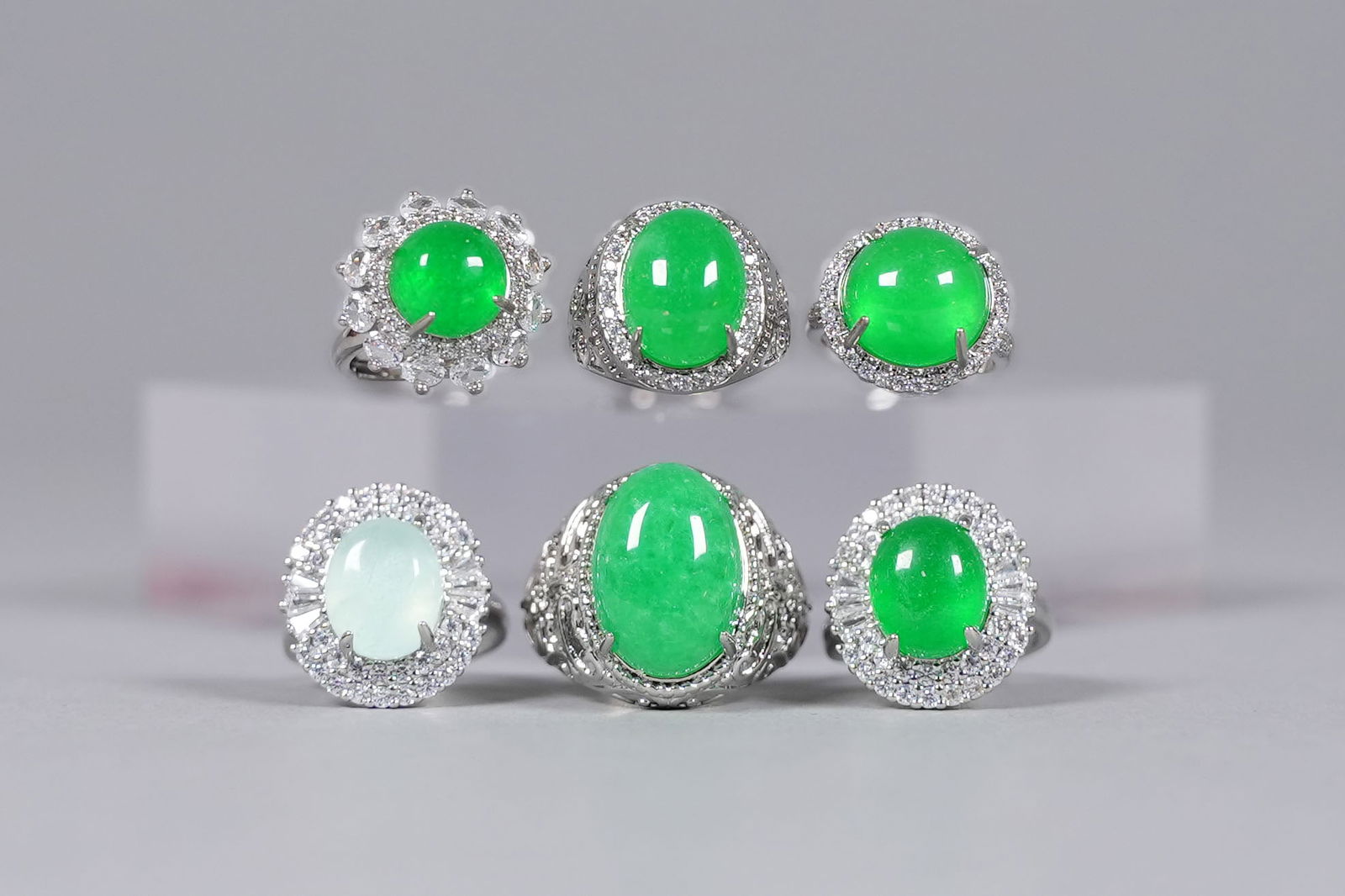 Lots Chinese fine rings (1 of 6)