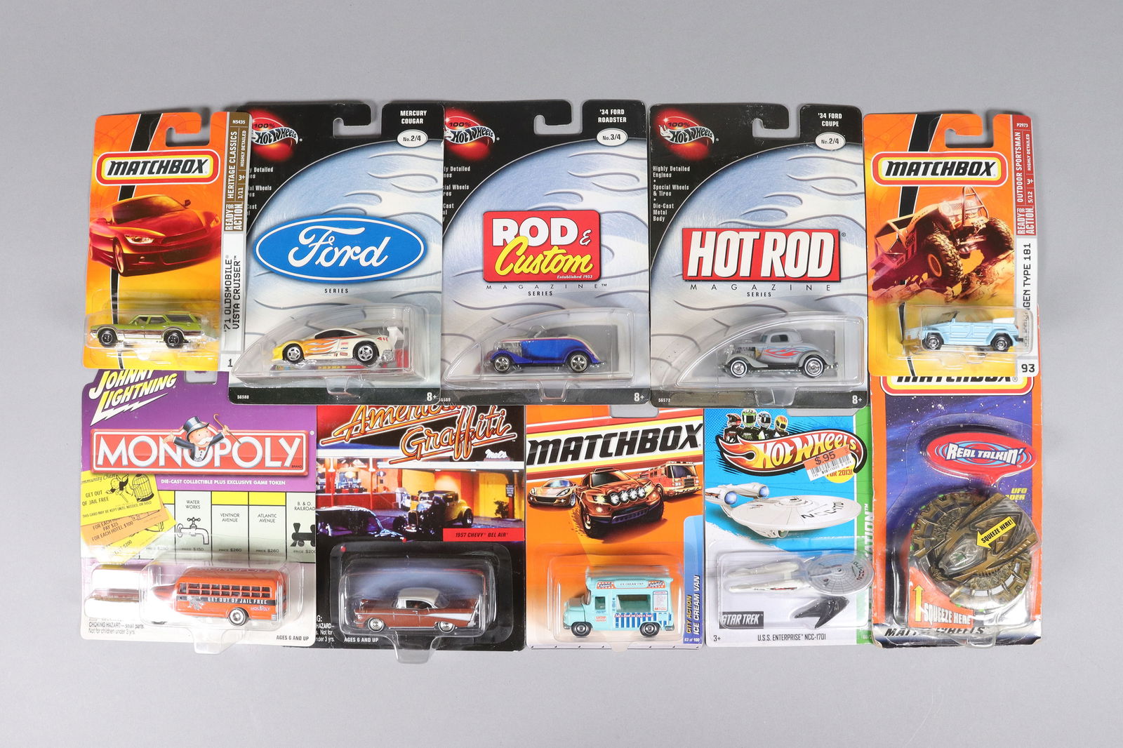 Lots vintage car toys: Lots vintage car toys, in original packaging.