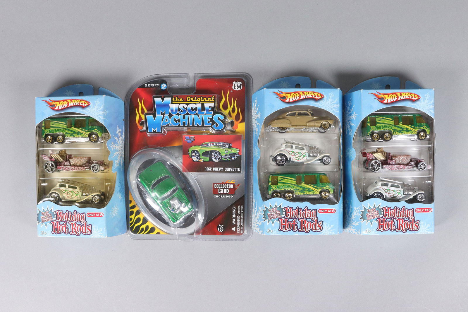 Lots vintage car toys (1 of 7)