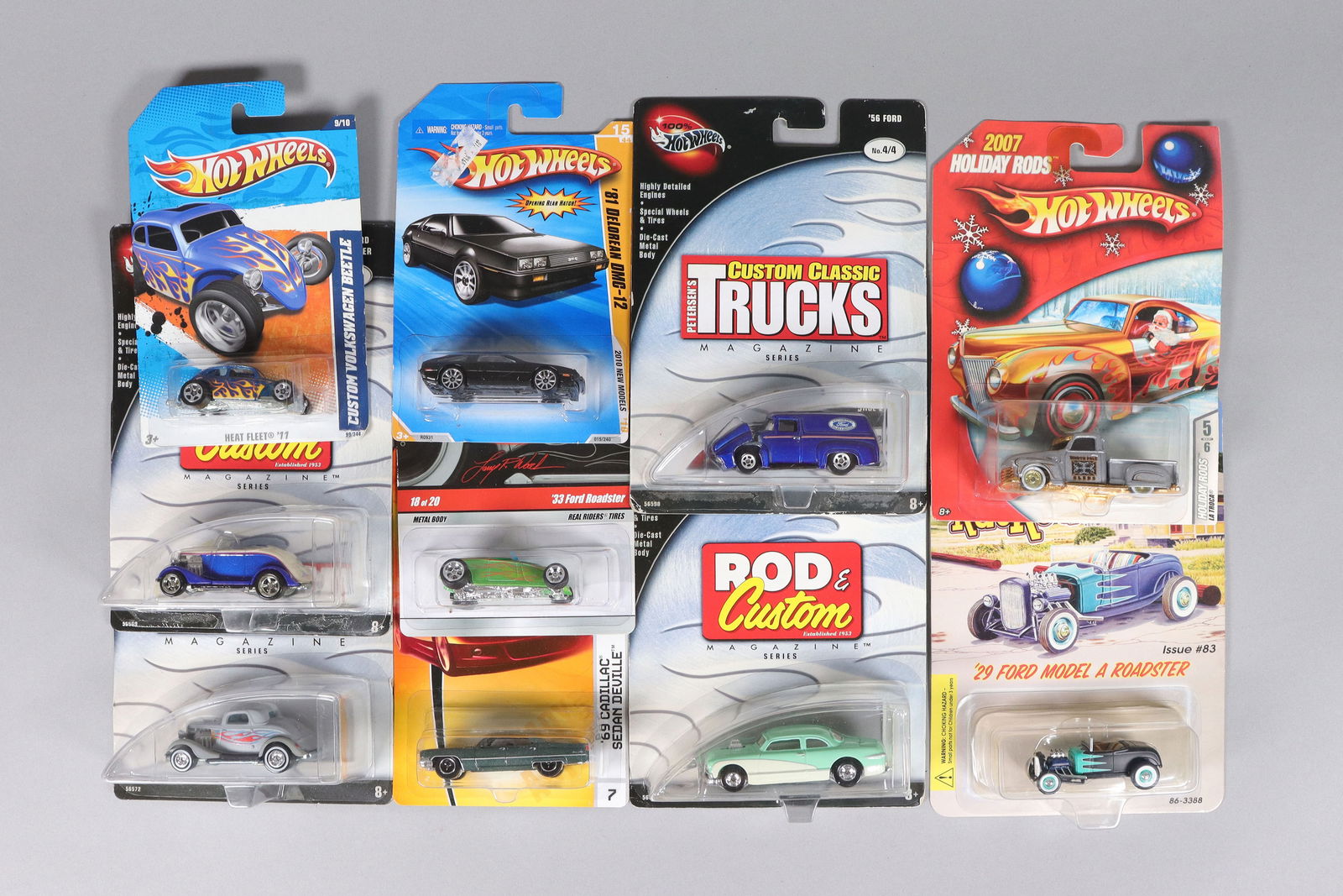 Lots vintage car toys (1 of 6)