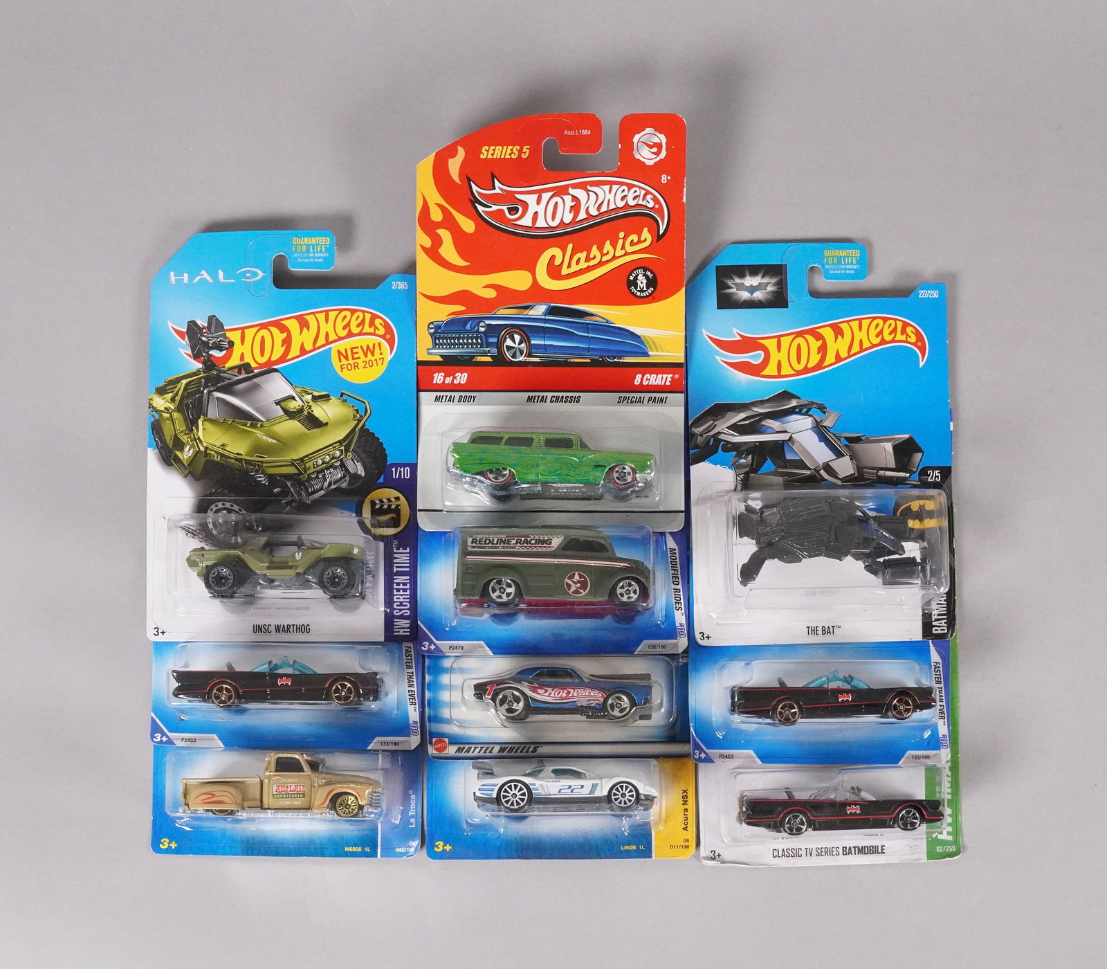 Lots Hot Wheels toy figure (1 of 5)