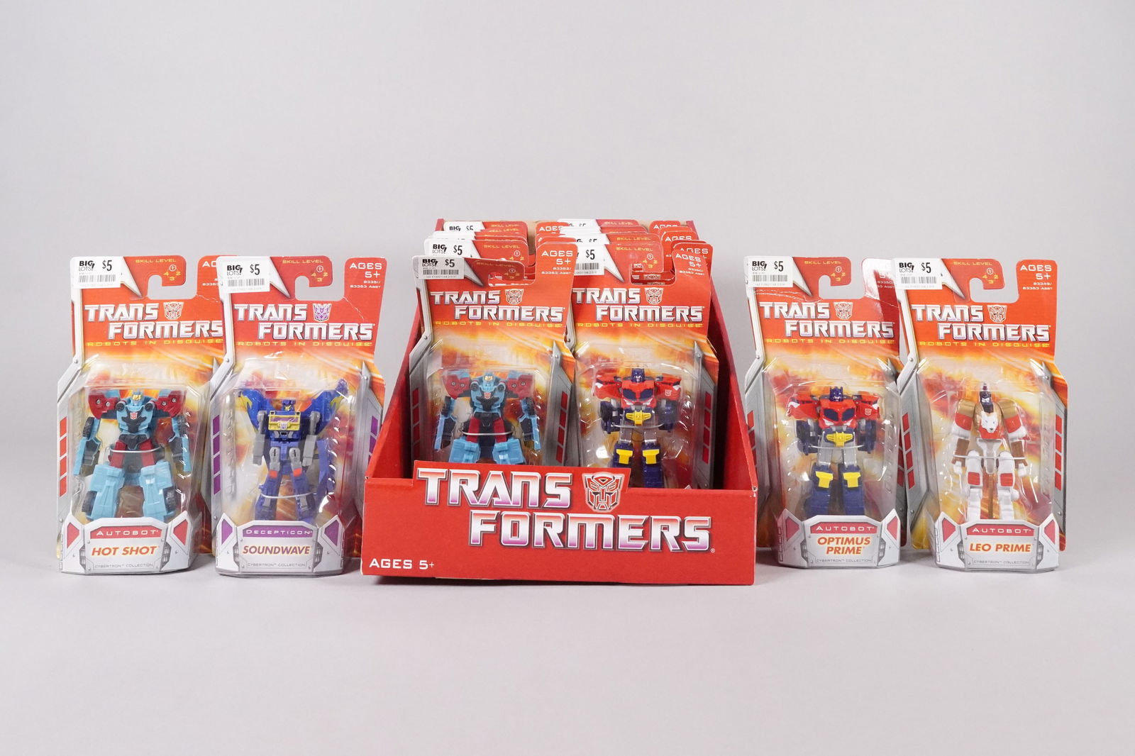 Lots Transformers action figure in box (1 of 6)