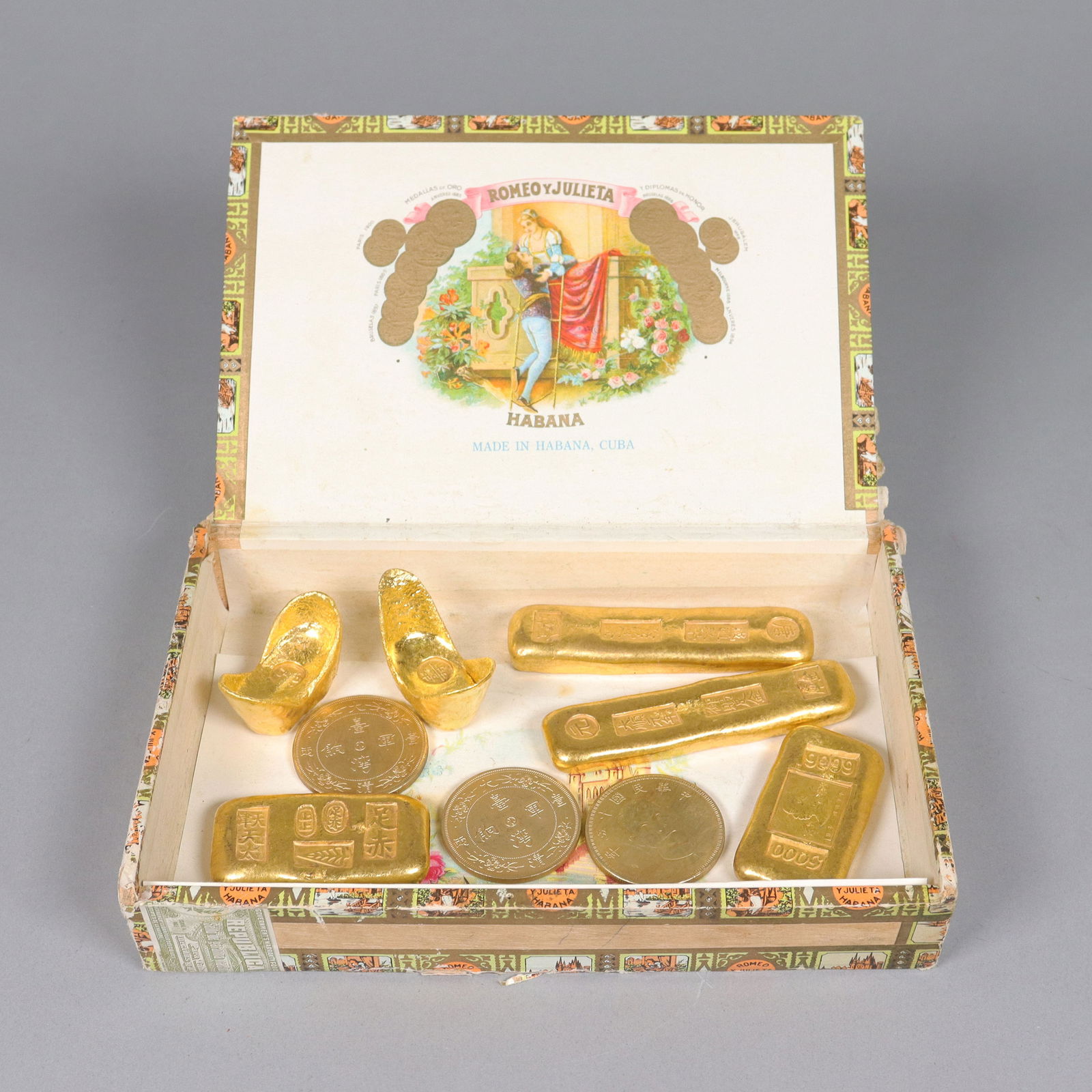 Lots Chinese ingots and coins ungraded (1 of 7)