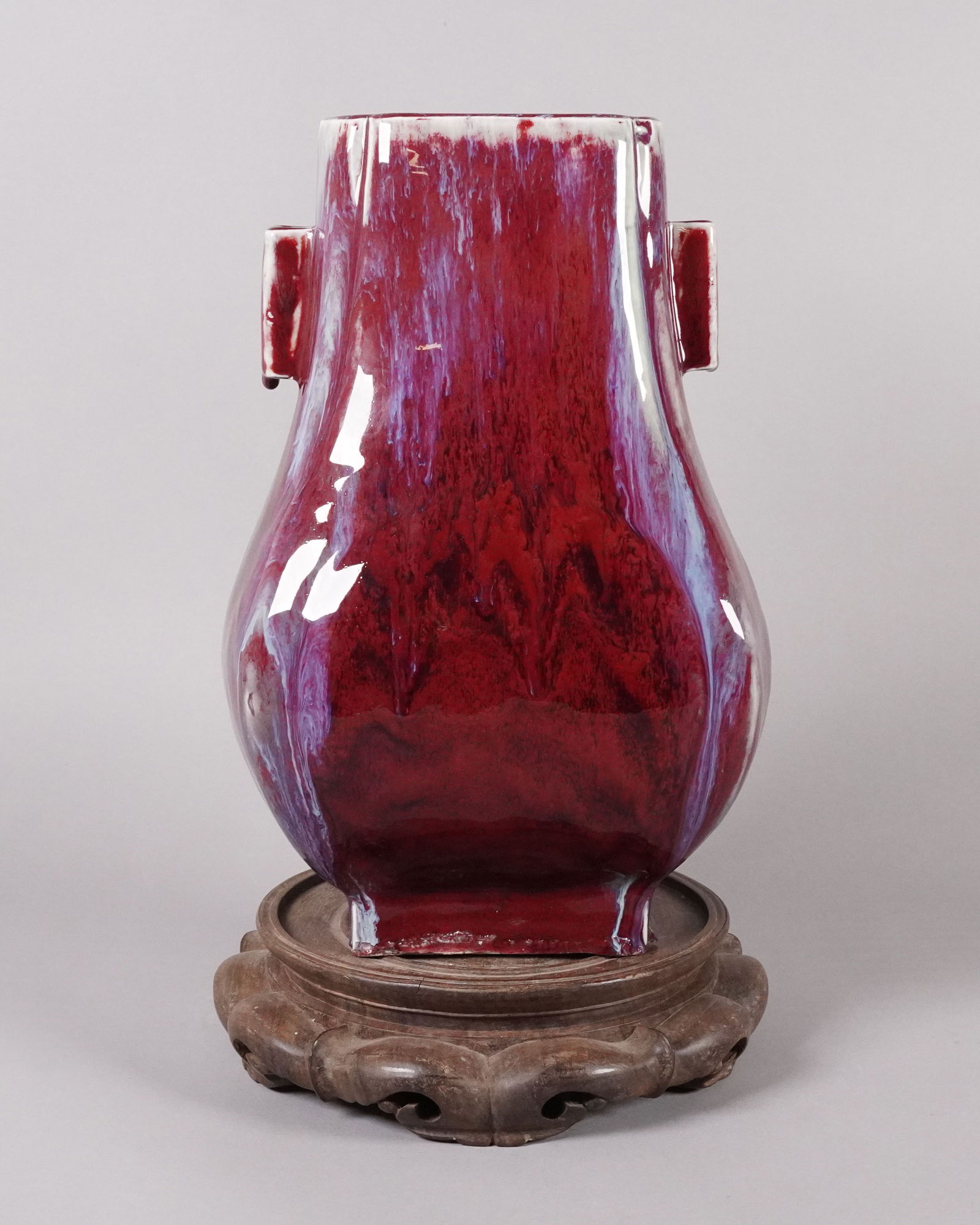 Chinese fine handled estate vase (1 of 6)